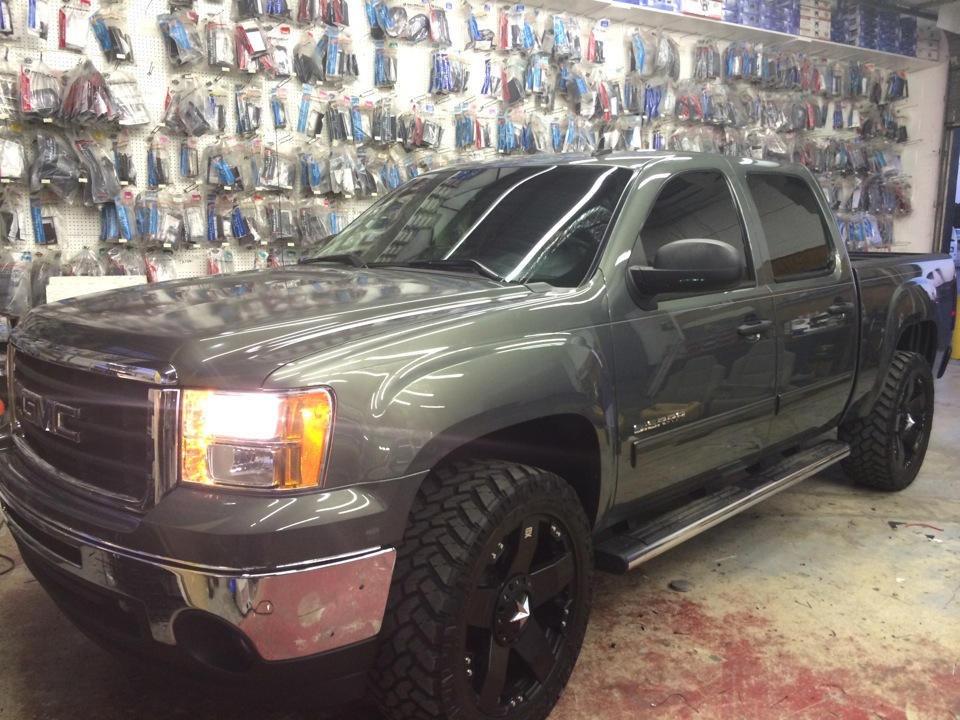 GMC 1500 Gets Leather Upholstery and Car Audio Upgrades — Tunes-N-Tint