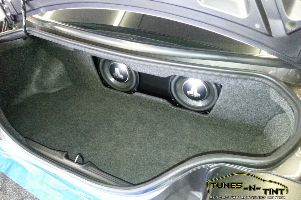 20130718_141723-960x640_c 2008 Ford Mustang - Custom Sub Enclosure 