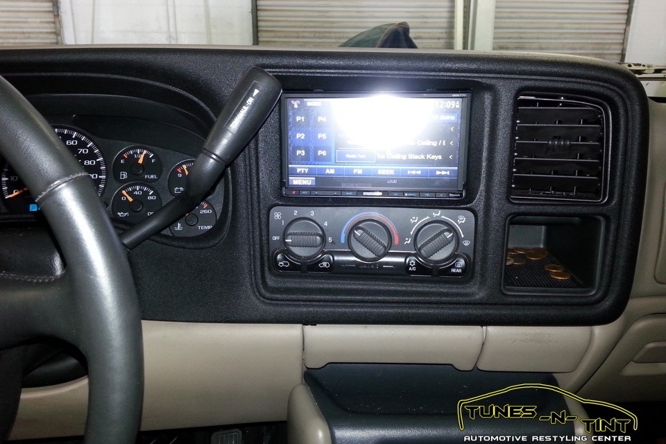 20131001_1630171-960x640_c 2003 Chevrolet Silverado - Custom Double Din 