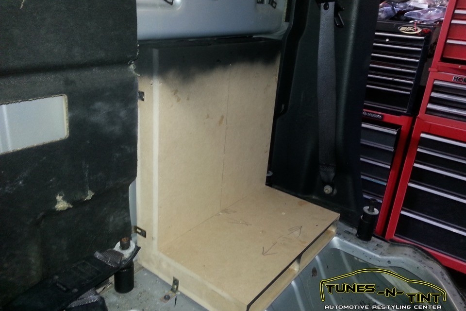 20131029_170401-960x640_c 2011 Dodge Ram - SPL Sub Enclosure 