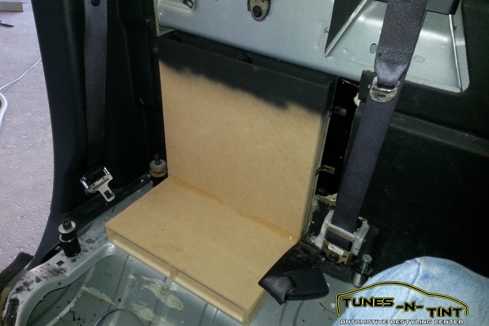 20131029_170445-960x640_c 2011 Dodge Ram - SPL Sub Enclosure 