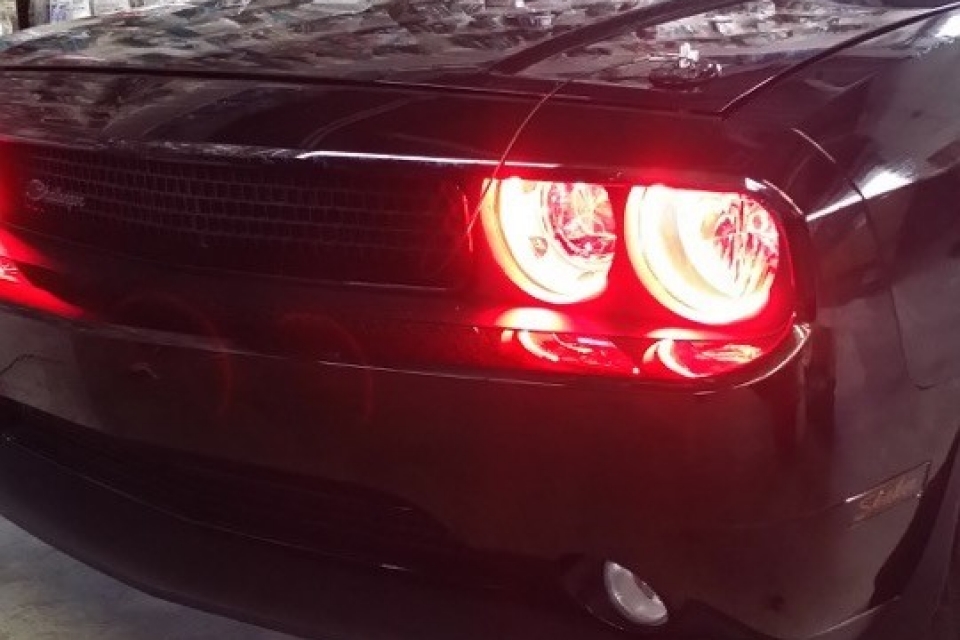 2014-07-29-18.01.06-960x640_c 2014 Dodge Challenger - Custom Halo Lighting 