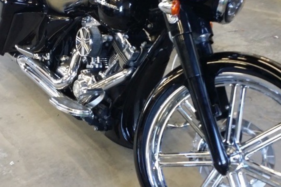 2014-10-17-18.12.16-960x640_c 2014 Harley Davidson - Custom Saddle Lids 