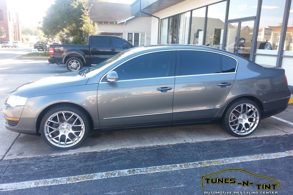 20140124_152246-960x640_c 2009 Volkswagen Jetta - Custom Wheels 