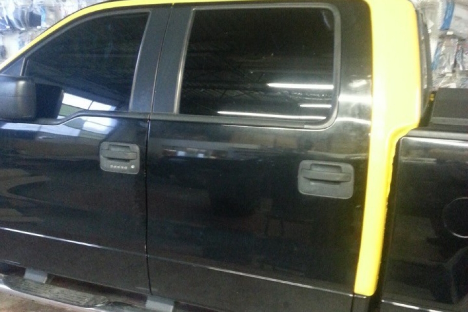 20140210_180757-960x640_c 2006 Ford F150 - Vinyl Wrap 