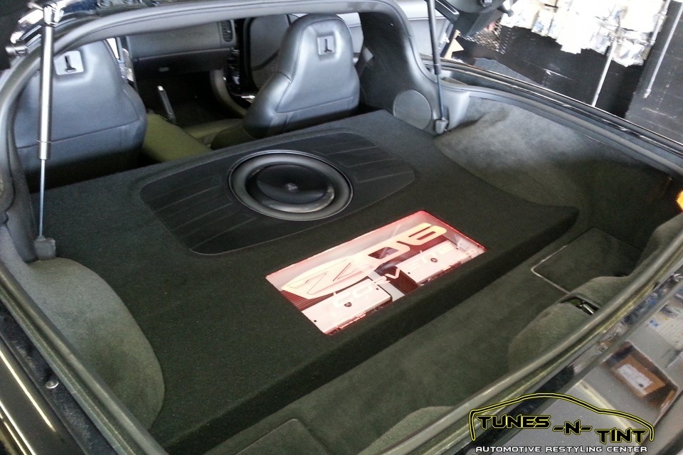 20140212_101820-960x640_c 2012 Chevrolet Corvette Z06 - Custom Audio 