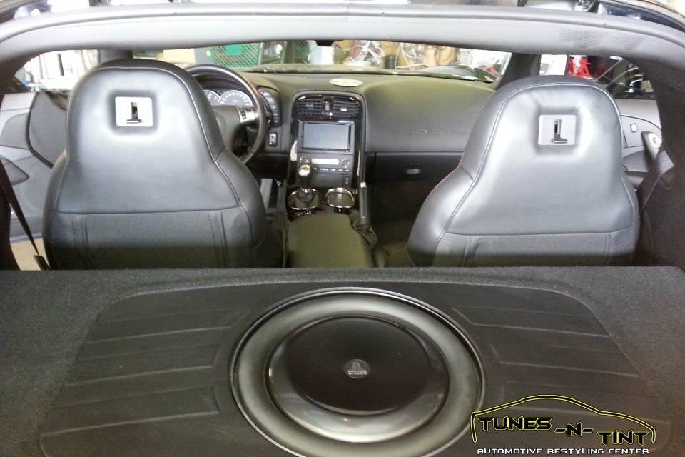 20140212_101939-960x640_c 2012 Chevrolet Corvette Z06 - Custom Audio 