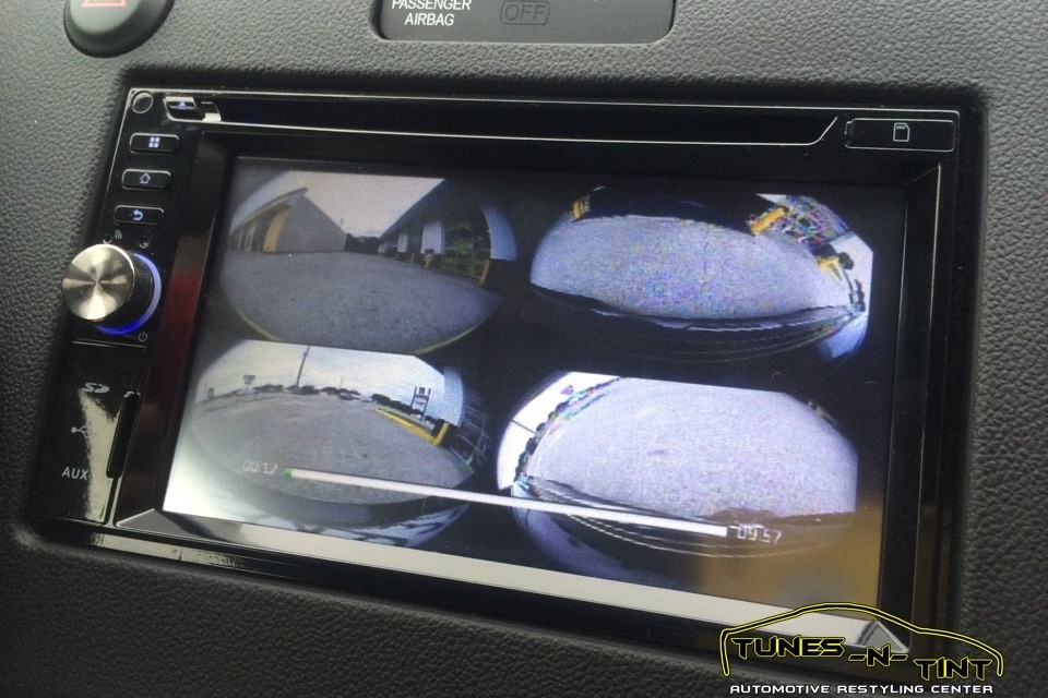 IMG_0621-960x640_c 2012 Honda Civic - 360 Camera System 