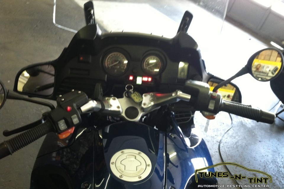IMG_4197-960x640_c 2009 BMW Motorcycle - Audio Upgrades 