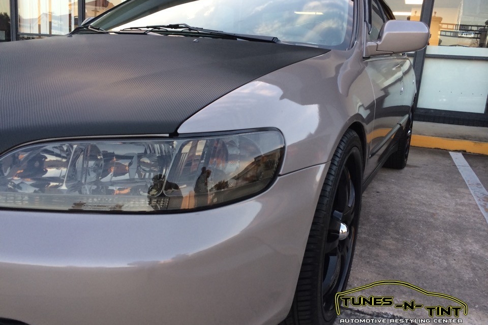 IMG_7153-960x640_c 2003 Honda Accord - Carbon Fiber Hood 