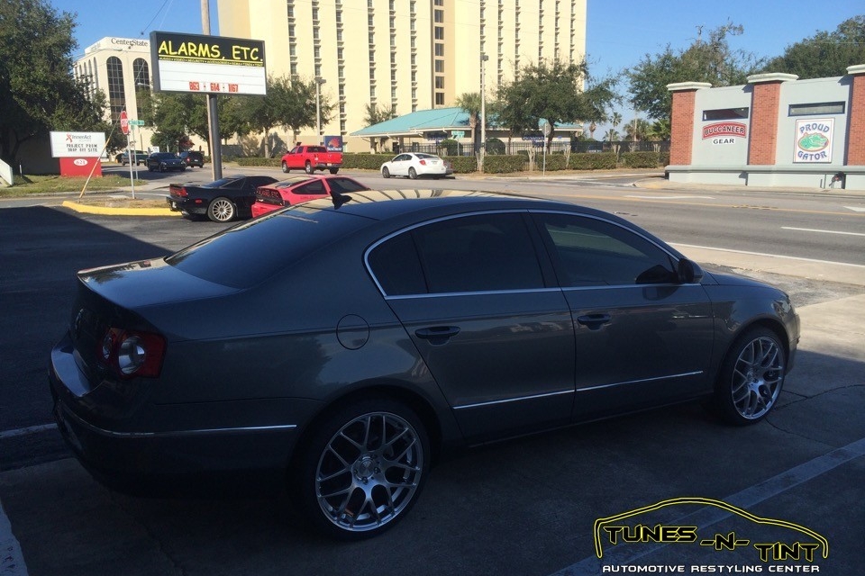 IMG_8021-960x640_c 2010 Volkswagen Passat - Window Tint & Custom Wheels 